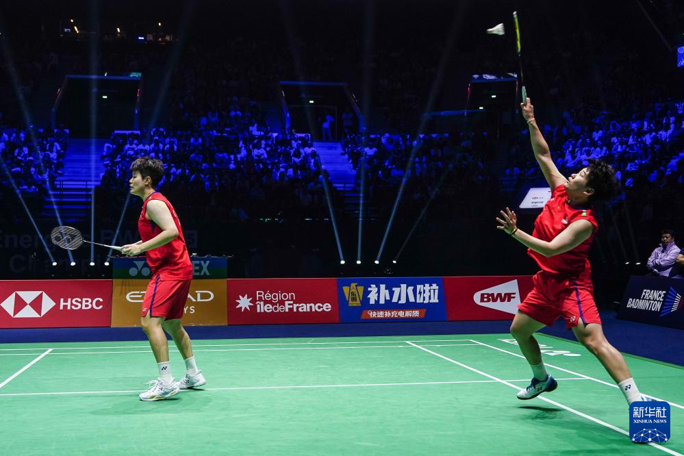 年轻球员构 年轻球员构