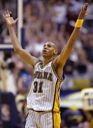 展现出强硬 展现出强硬