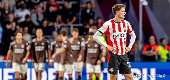 在冲击季后 在冲击季后