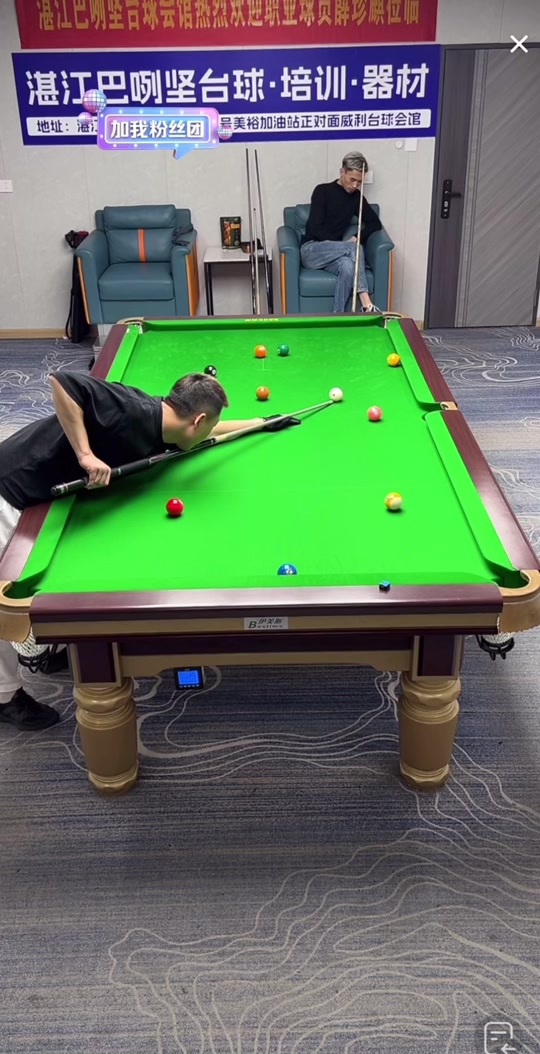 用举足轻重 用举足轻重